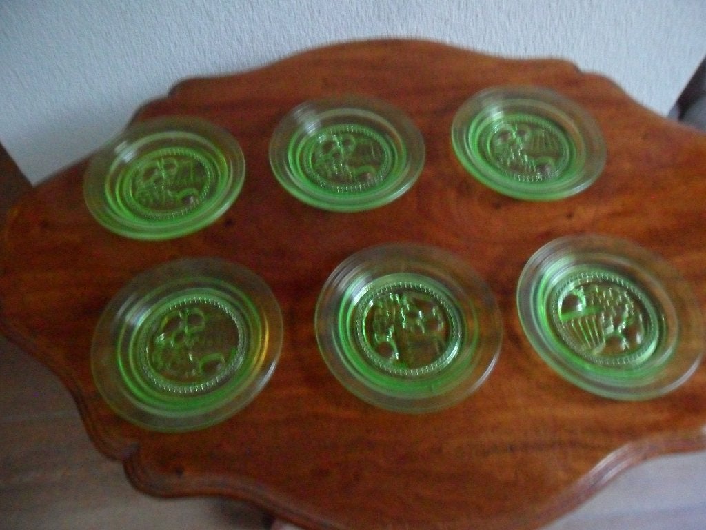 A.D. Copier Leerdam Anna Groen uraniumglas  6 bordjes 15 cm, Antiek en Kunst, Ophalen