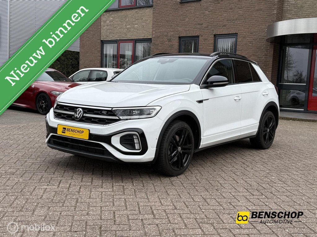 Volkswagen T-Roc 1.5 TSI R-Line Bi-Tone Navi Carplay Virtual, Auto's, 1498 cc, 4 cilinders, 150 pk, Alcantara