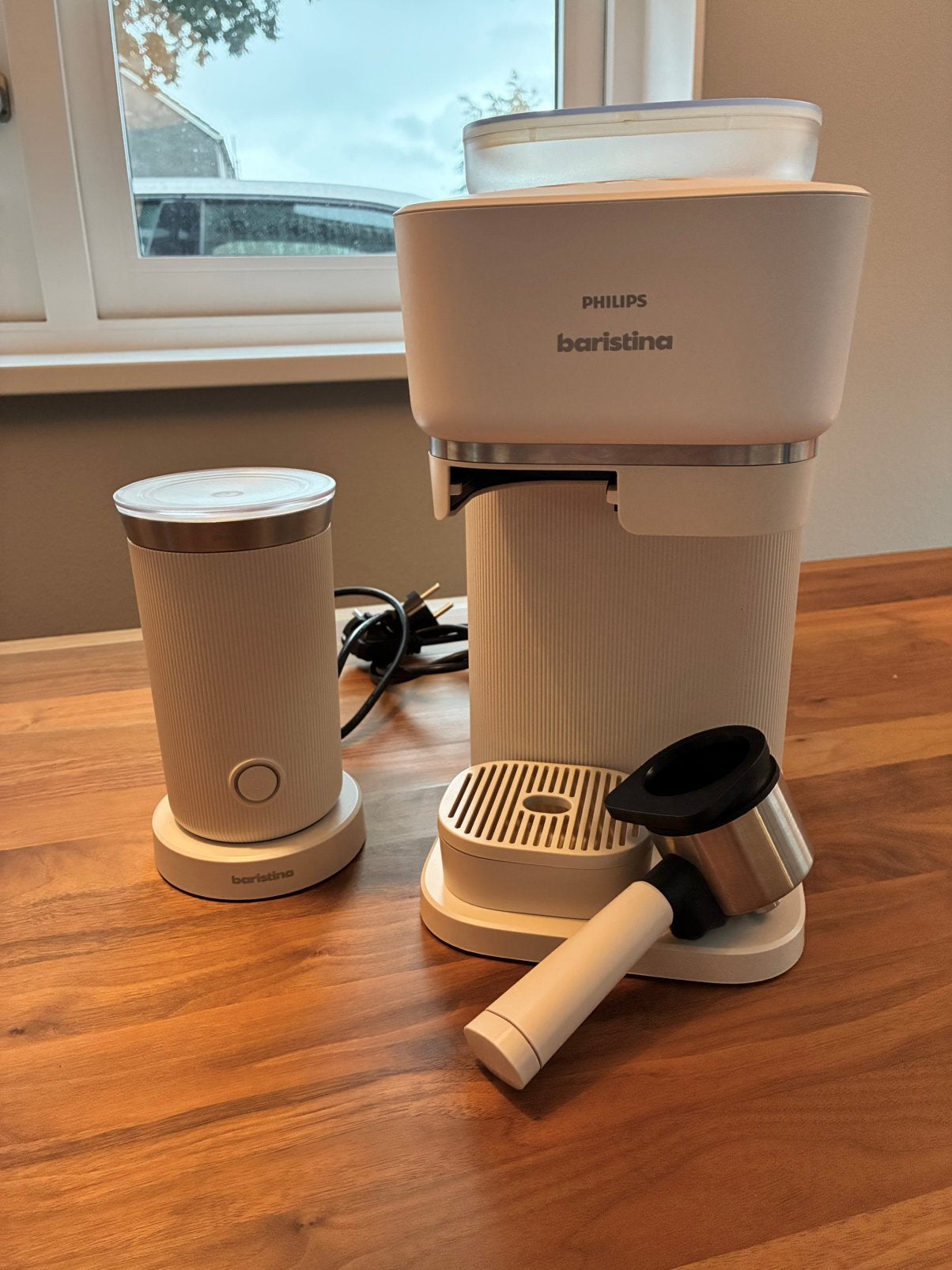 Philips Baristina met Melkopschuimer Ivoor, Afneembaar waterreservoir, Espresso apparaat, Ophalen of Verzenden, Zo goed als nieuw