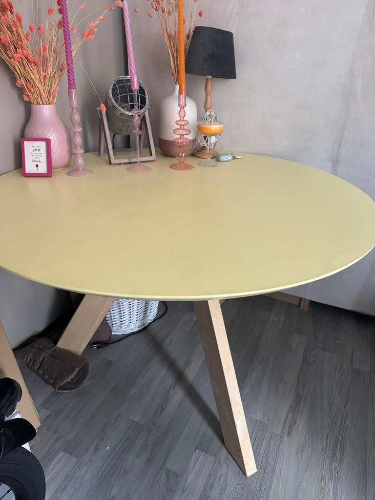 Nette ronde eettafel, 120cm diameter, Ophalen, Zo goed als nieuw, Rond, 100 tot 150 cm