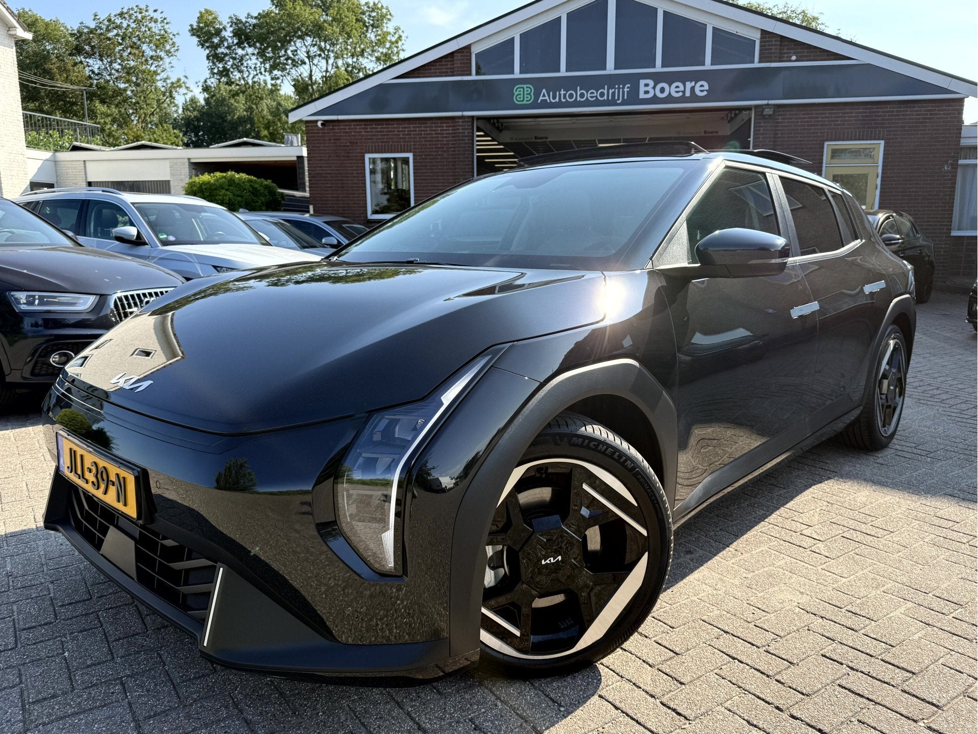 Kia EV4 Plus Advanced 81.4 kWh SOH 100%, Vol Opties!, 81 kWh, Zwart, Zwart, 584 km