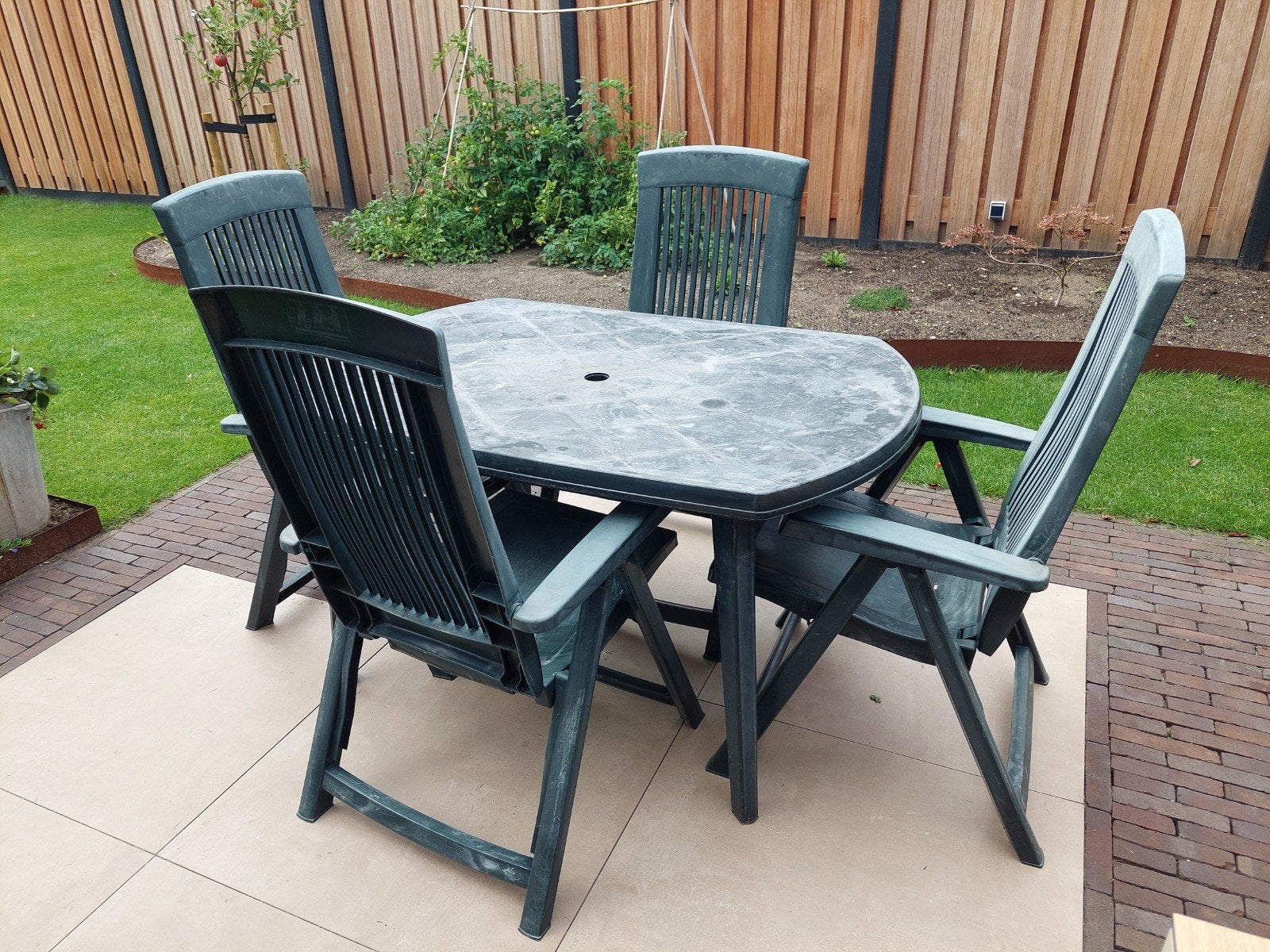 Jardin groene tuinset met 4 verstelbare stoelen, Ophalen, 4 zitplaatsen, Kunststof, Gebruikt