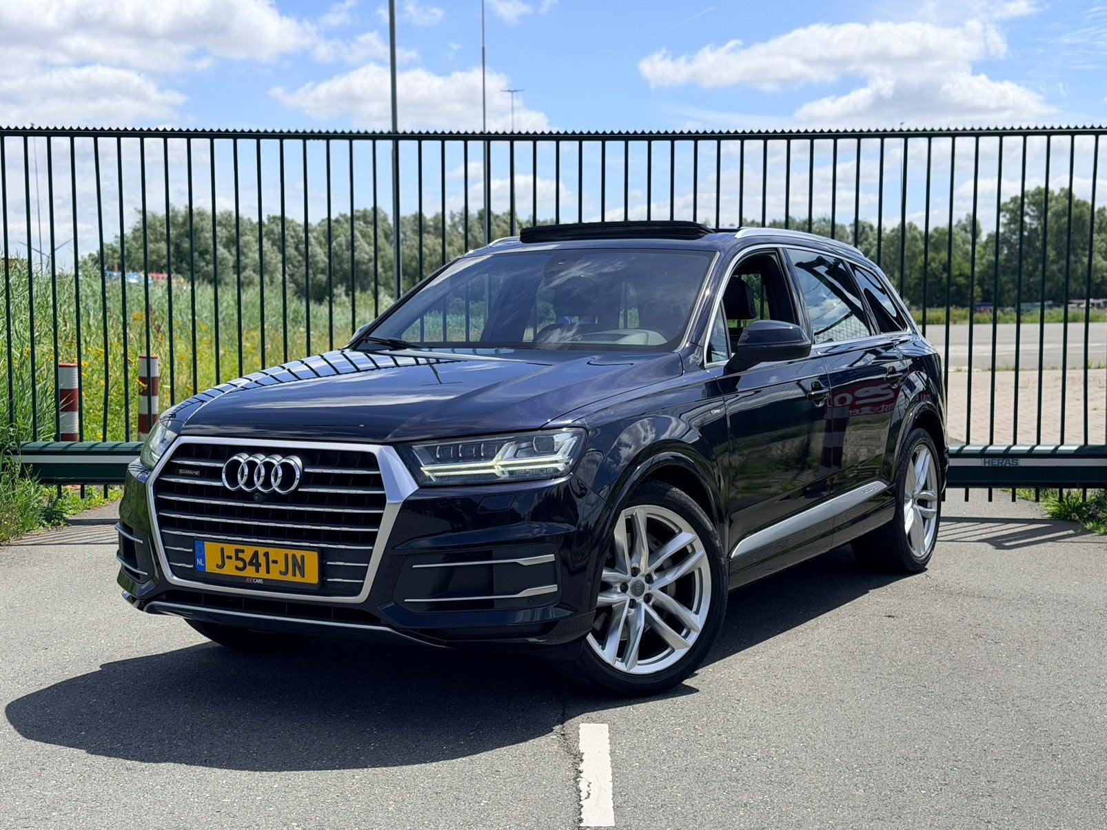 Audi Q7 3.0 TFSI S-Line 3x QUATTRO PANO | NIGHTVISION | LED, Auto's, Audi, Automaat, Zwart, 2995 cc, Blauw