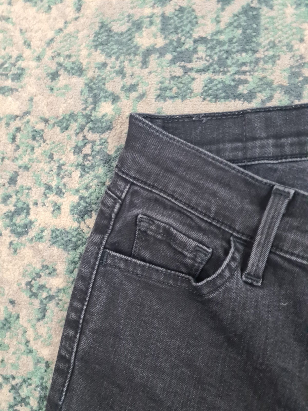 Levi's 710 super skinny W26 L32 Dames Tulsi2632 Zwart, Zwart, Ophalen of Verzenden, Zo goed als nieuw, W27 (confectie 34) of kleiner