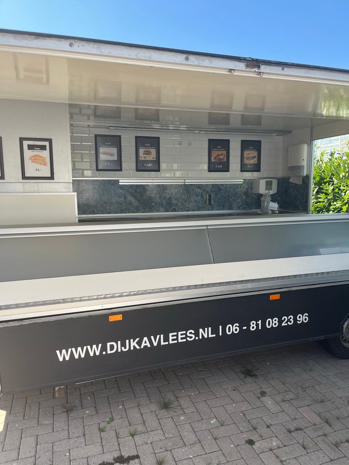 Volledig uitgeruste mobiele verkoopwagen/foodtruck, Ophalen