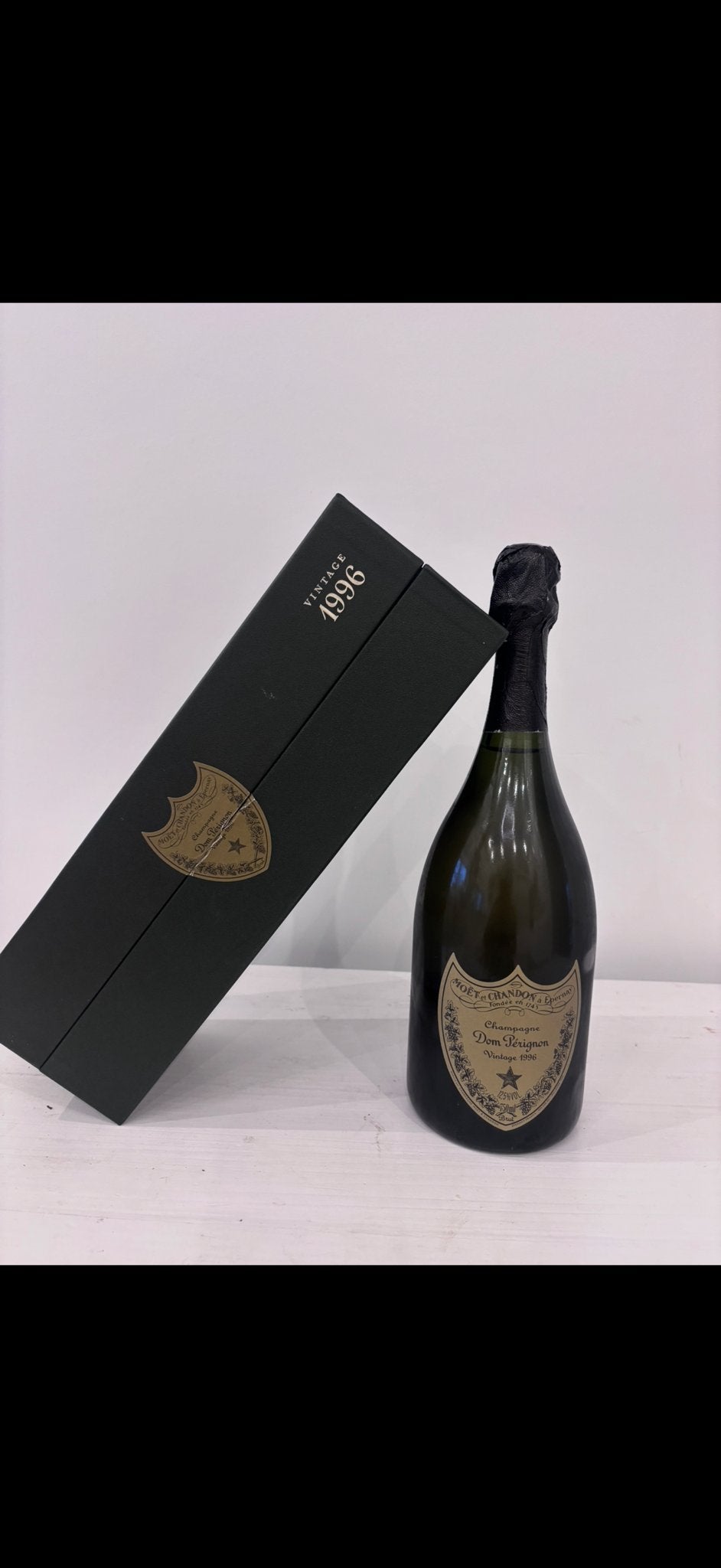 Dom Pérignon Vintage 1996 Champagne met geschenkdoos, Verzamelen, Wijnen, Zo goed als nieuw, Champagne, Frankrijk, Ophalen