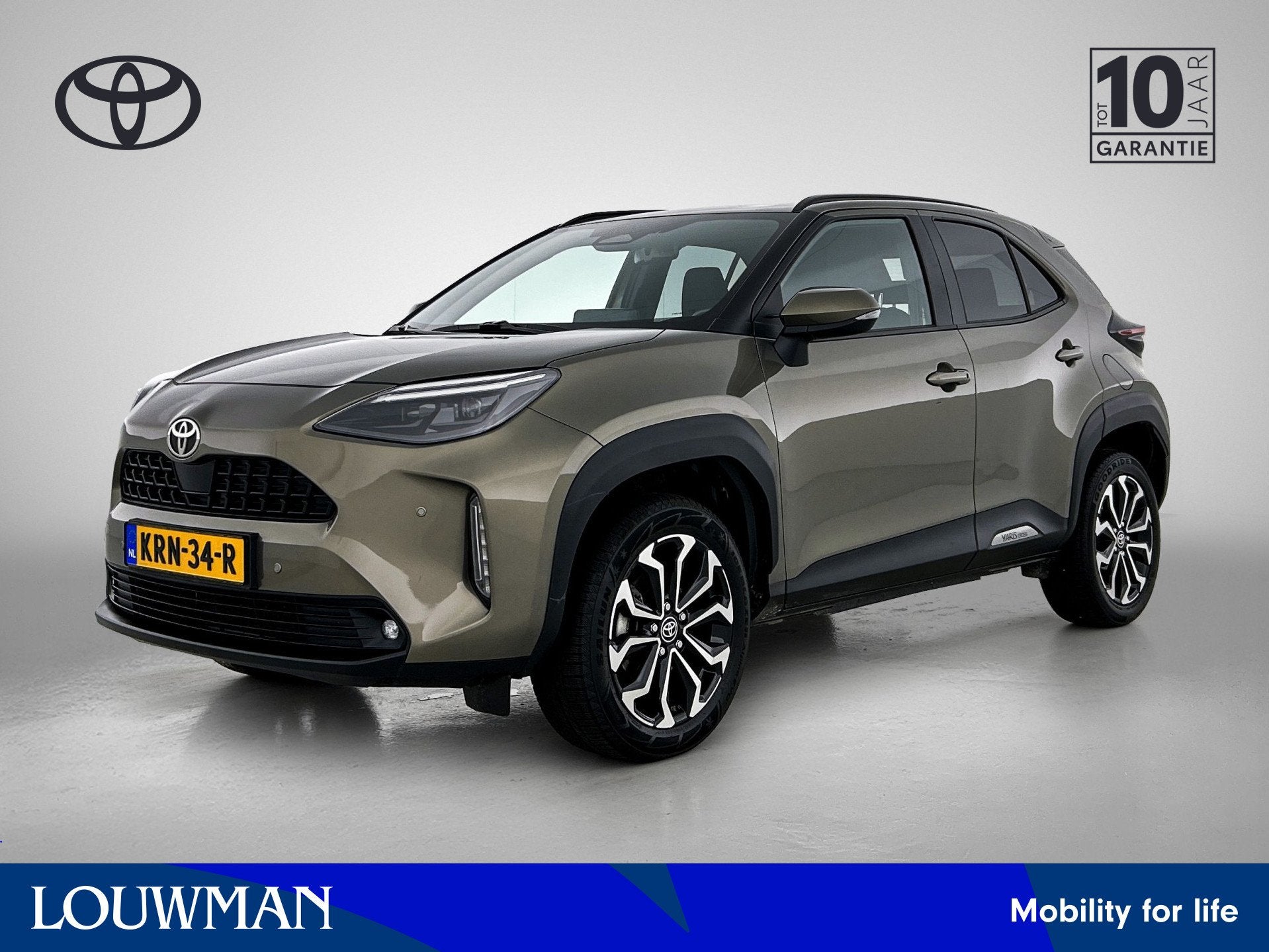 Toyota Yaris Cross 1.5 Hybrid Dynamic (bj 2024, automaat), 12 maanden, Stof, Gebruikt, 116 pk