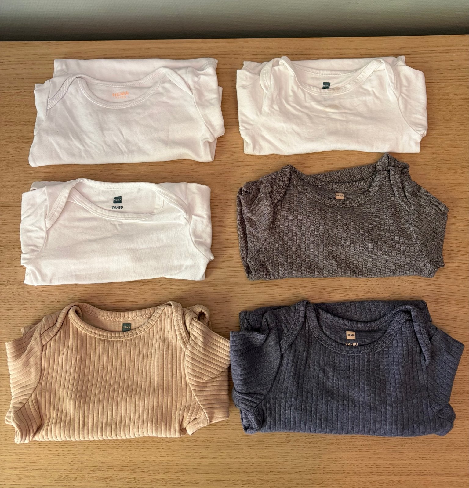 Pakket babykleding maat 74, circa 65 items, Ophalen, Gebruikt, Jongetje of Meisje