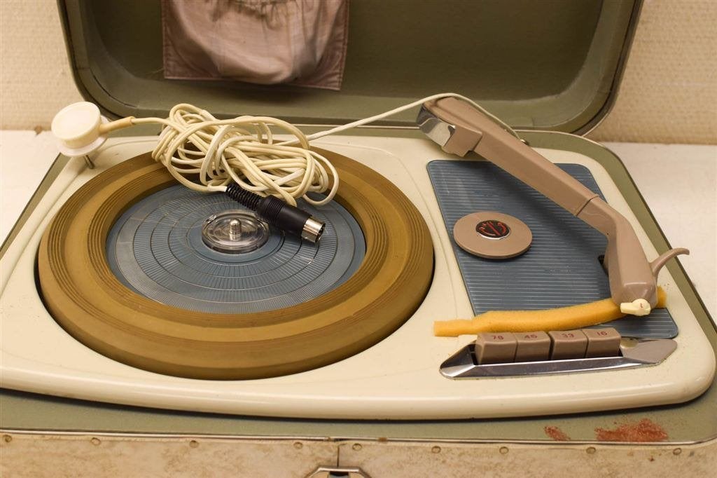 Erres platenspeler in koffer 46722, Audio, Tv en Foto, Ophalen of Verzenden, Gebruikt, Thorens
