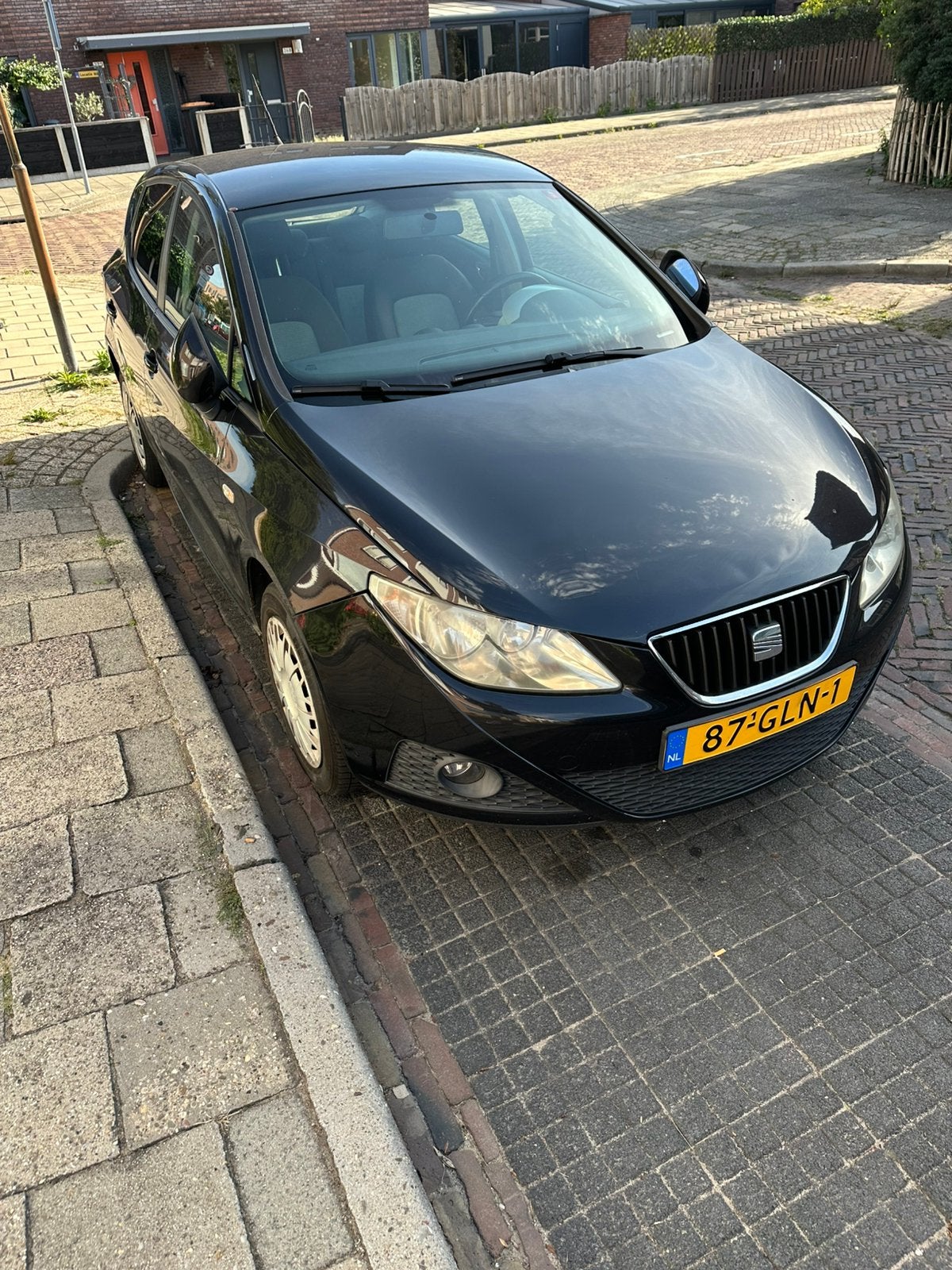 Seat Ibiza 1.4 16V 63KW 5DRS 2008 Zwart + carplay en camera, Voorwielaandrijving, 40 €/maand, 4 cilinders, Origineel Nederlands