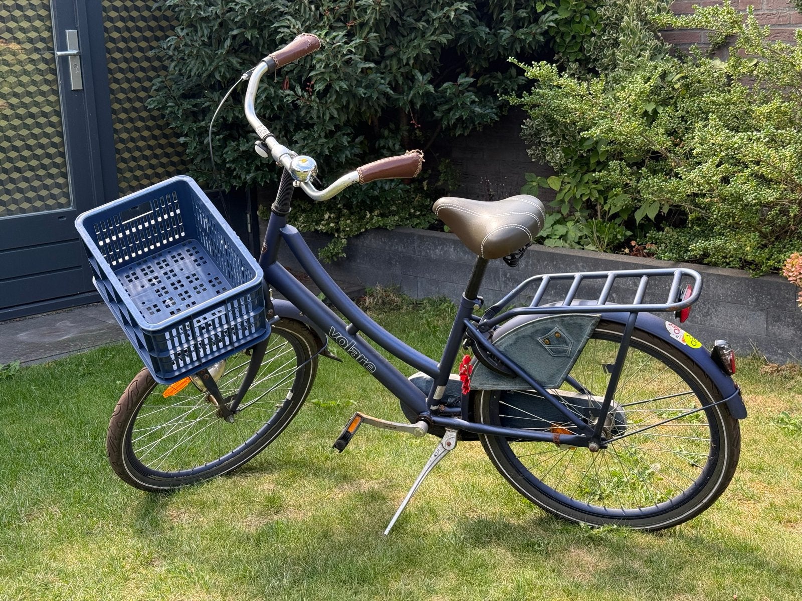 Volare meisjesfiets 24 inch blauw met fietsmand, Ophalen, Velgrem, Handrem, Gebruikt