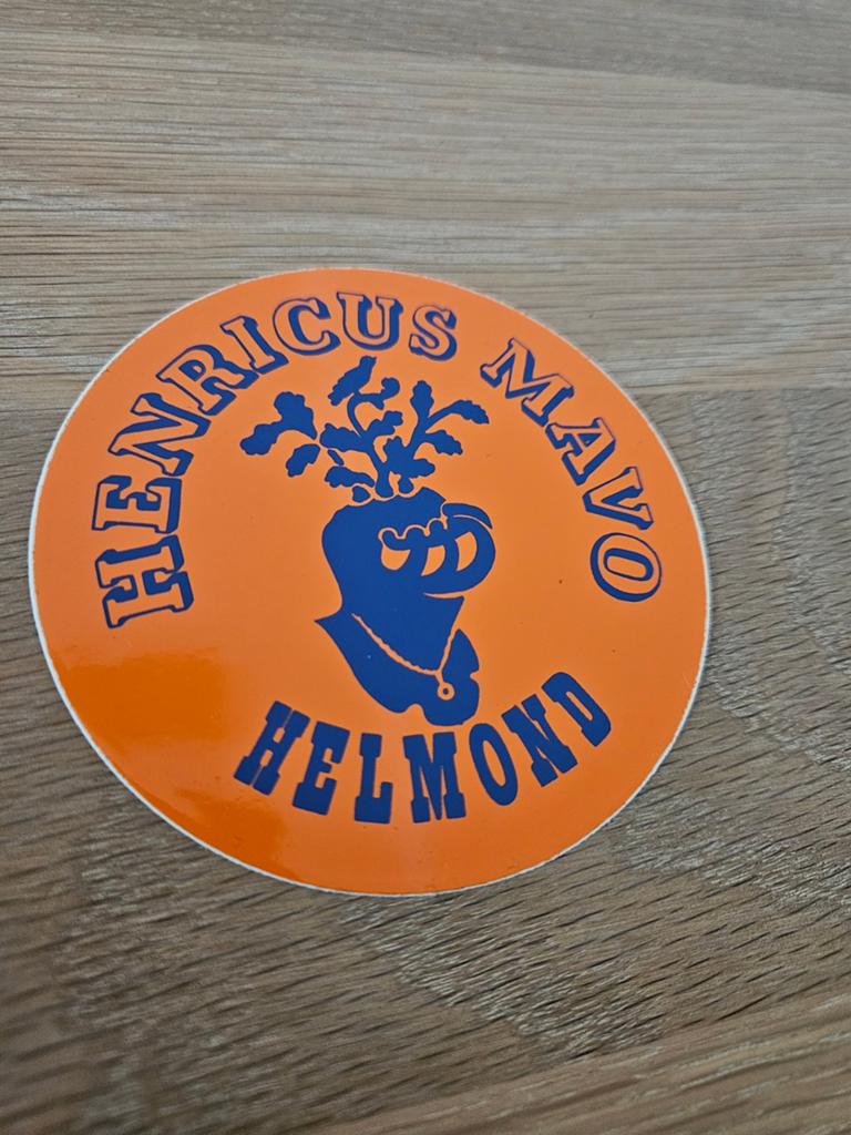 Henricus Mavo Helmond sticker, Ophalen of Verzenden, Zo goed als nieuw