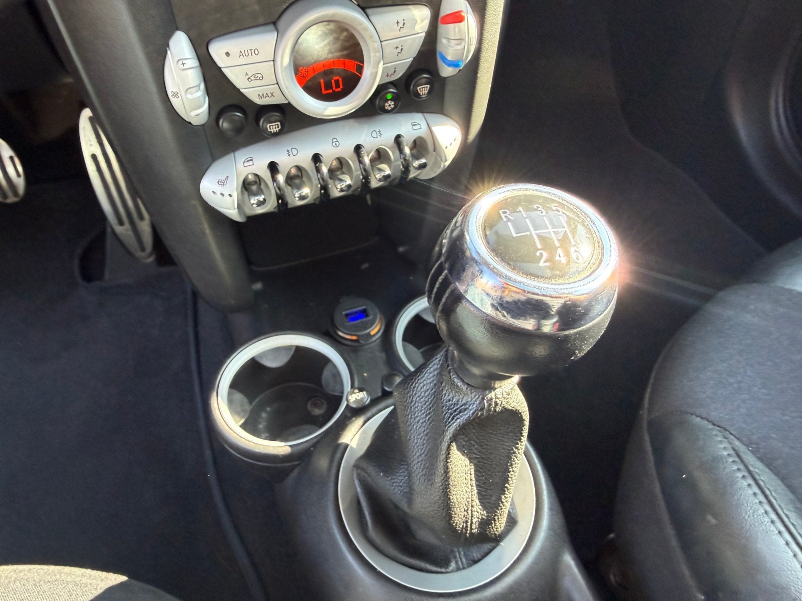 Foto 14 van Mini Cooper S 1.6 174 pk | Nwe Distr Ketting | Nwe Apk