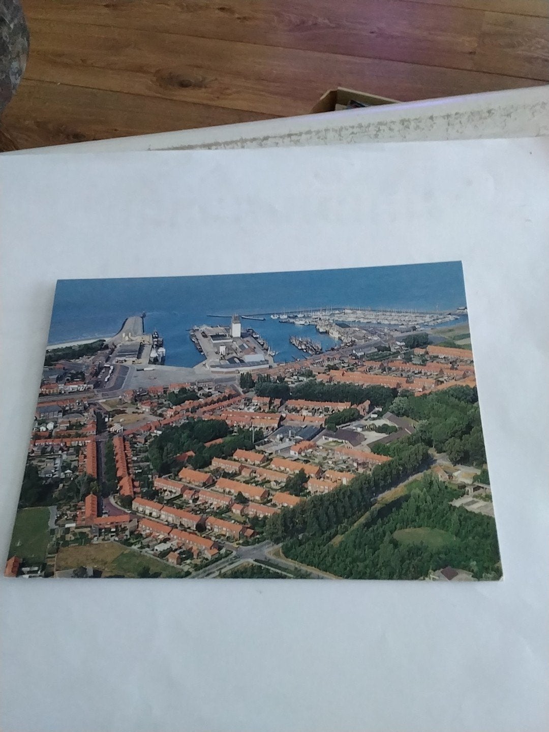 Ansichtkaart Breskens - Luchtfoto Haven en Dorp, Verzamelen, Ansichtkaarten | Nederland, Ongelopen, Zeeland, 1960 tot 1980, Ophalen of Verzenden