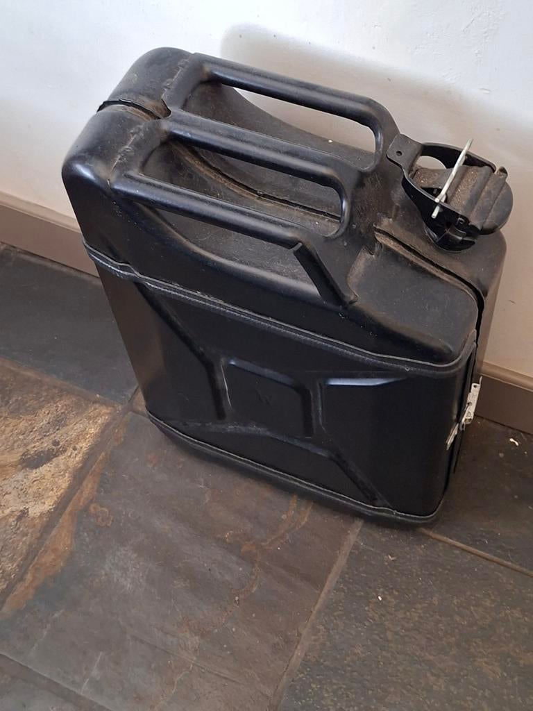 Jerrycan drankenkastje - Uniek en handgemaakt, Ophalen of Verzenden, Gebruikt