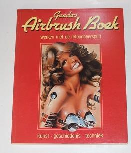 Gaade's Airbrush Boek 130596, Boeken, Ophalen of Verzenden, Zo goed als nieuw, Tekenen en Schilderen