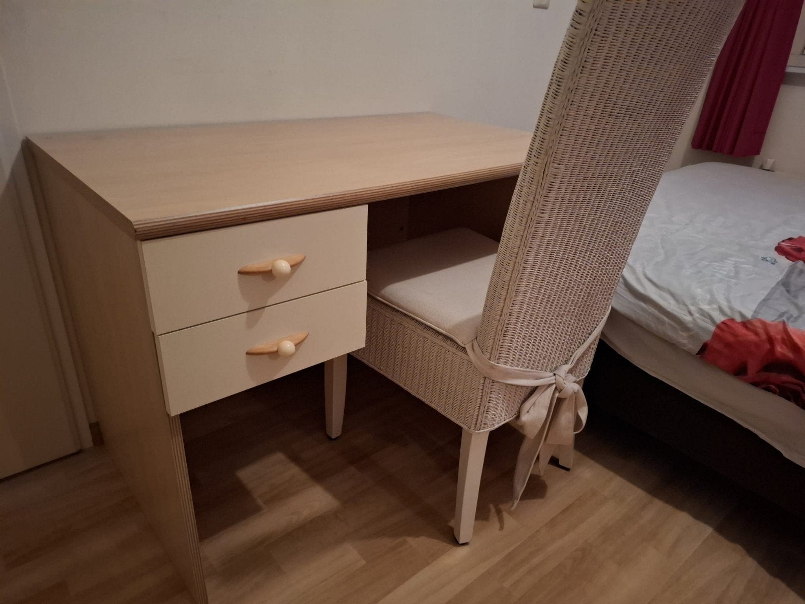 Bureau met stoel, Huis en Inrichting, Bureaus, Ophalen