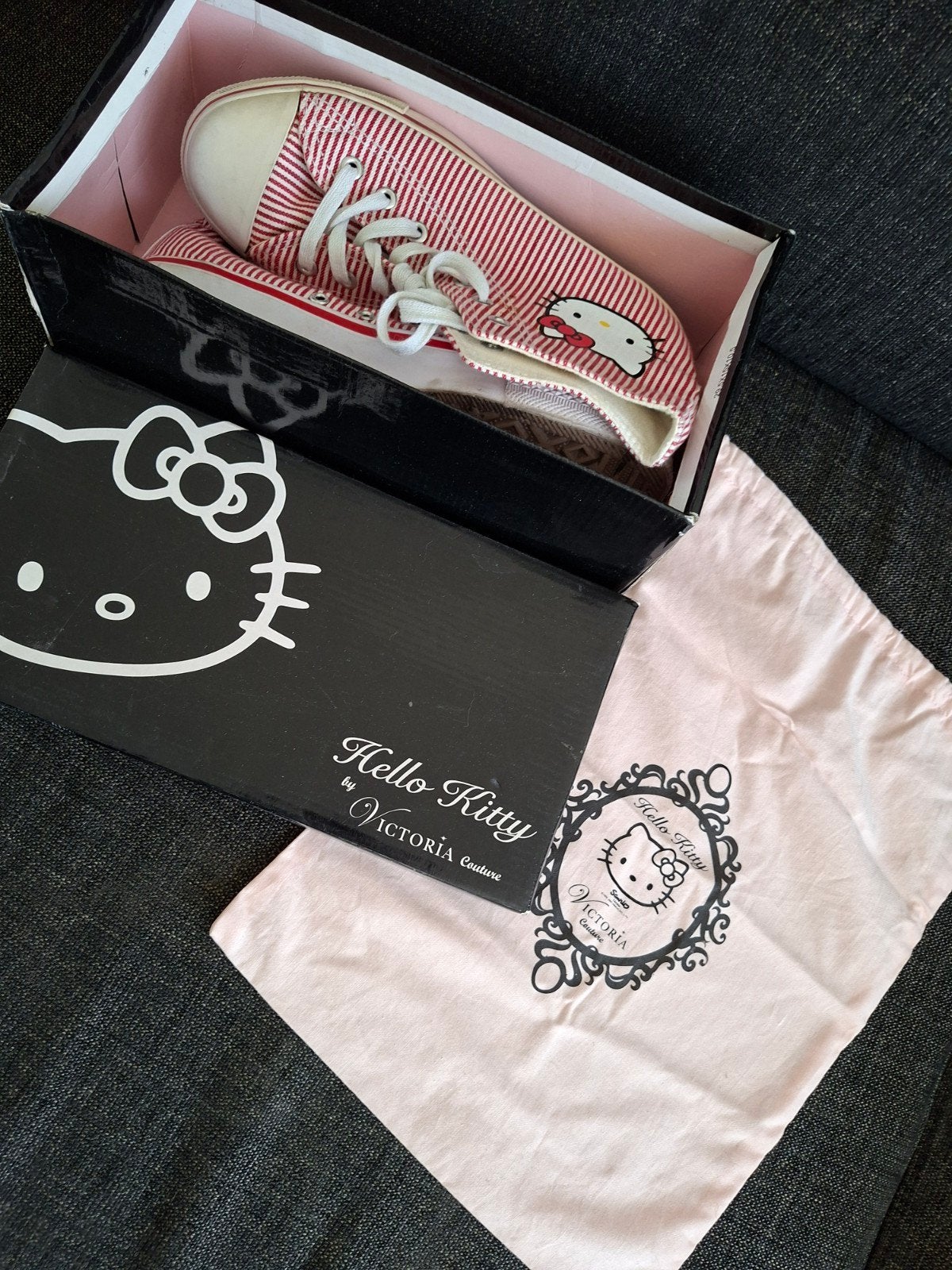 Hello Kitty sneakers maat 38, Hello Kitty, Ophalen of Verzenden, Sneakers of Gympen, Gedragen