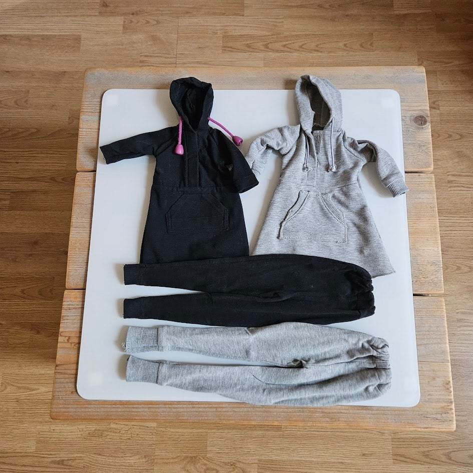 2x Zgan Jogging pak: Hoodie jurk en broek voor Tilda, Ophalen of Verzenden, Zo goed als nieuw, Kleertjes