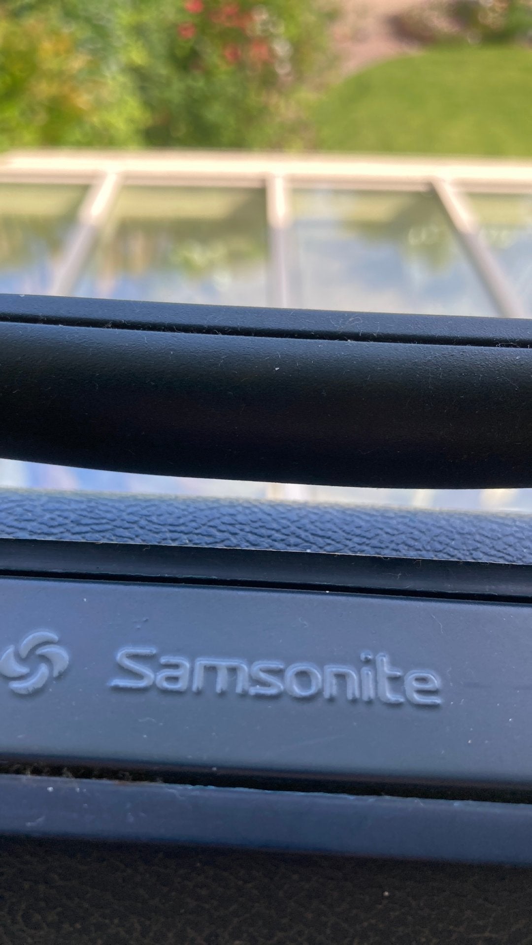 Koffertje €20.00 Samsonite, Hard kunststof, Minder dan 50 cm, Ophalen of Verzenden, Zo goed als nieuw