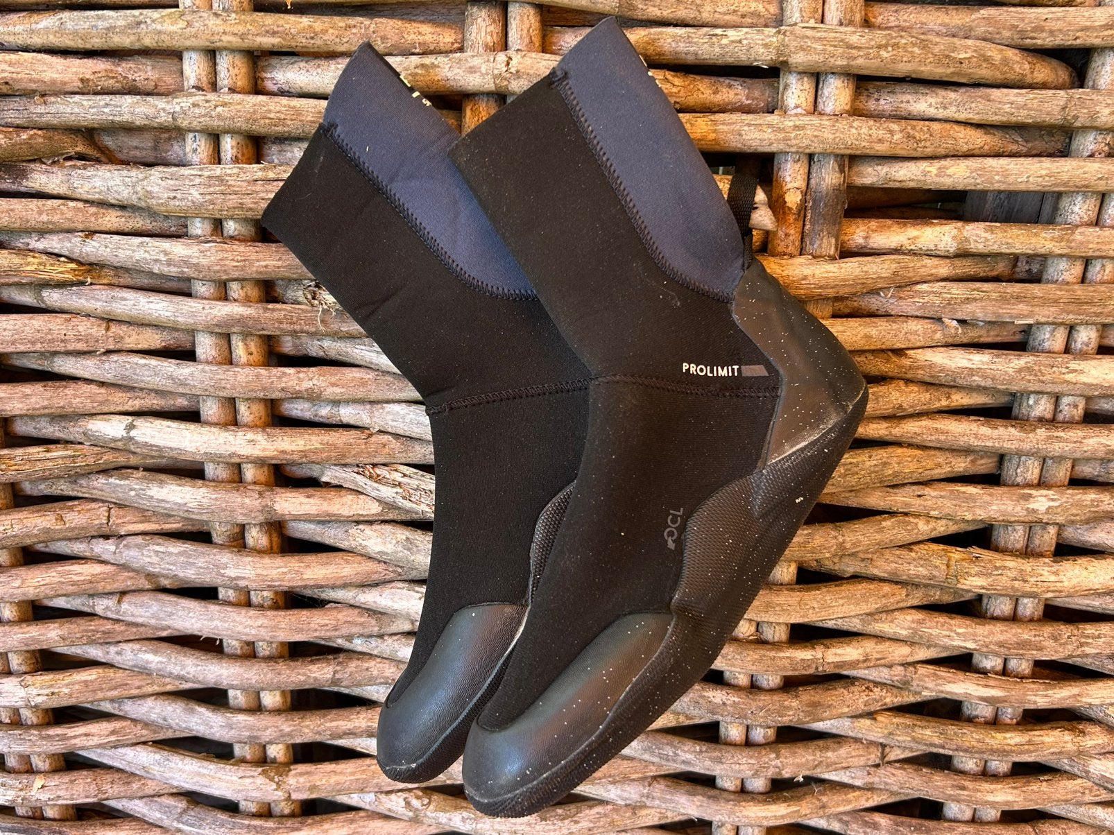 Prolimit surfschoen maat 40-41, Watersport en Boten, Watersportkleding, Ophalen, Gebruikt, Dame of Heer, Zeil- of Surfschoenen