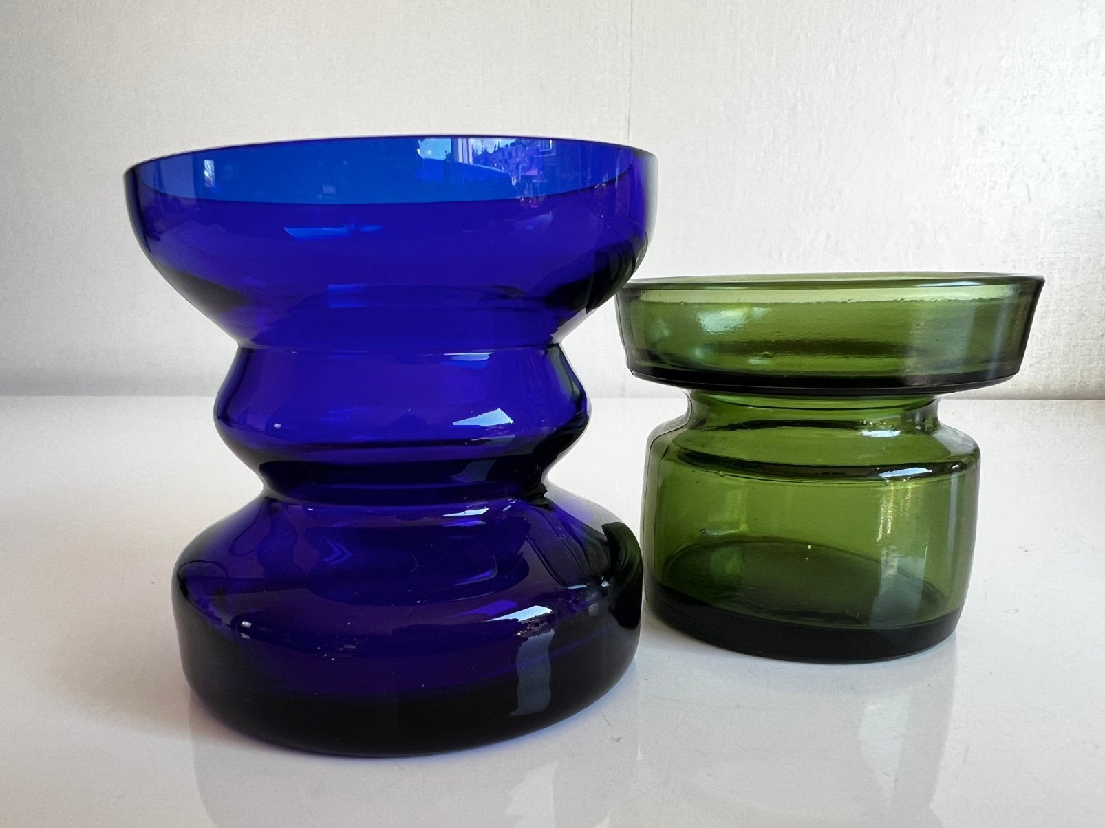 Set 2 Deens Vintage Glas Kandelaar Vaas Blauw Olijfgroen, Blauw, Ophalen of Verzenden, Kandelaar, Glas