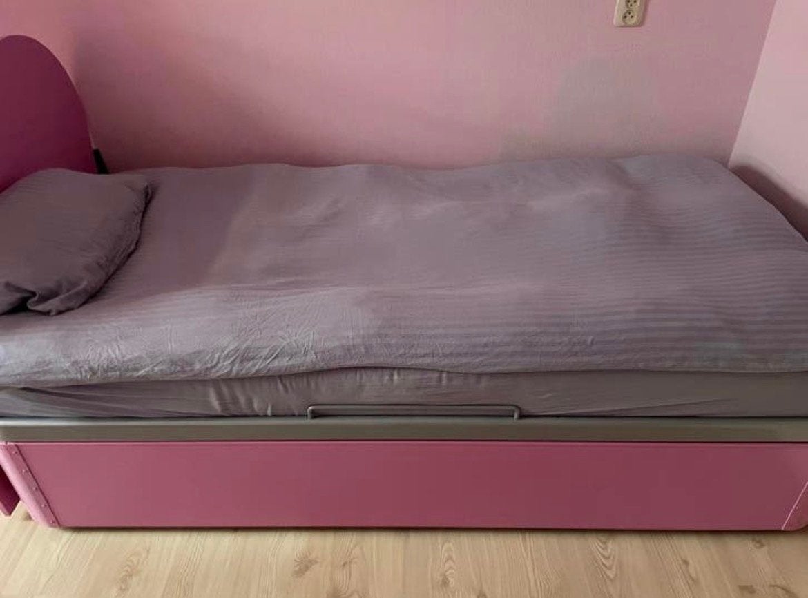 Moet snel weg kinderkamer, Ophalen, Gebruikt, 50 tot 70 cm, 105 cm of meer