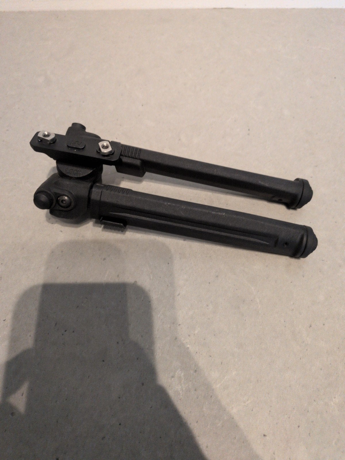 Bipod voor geweer - Stevige en verstelbare standaard, Ophalen of Verzenden, Gebruikt
