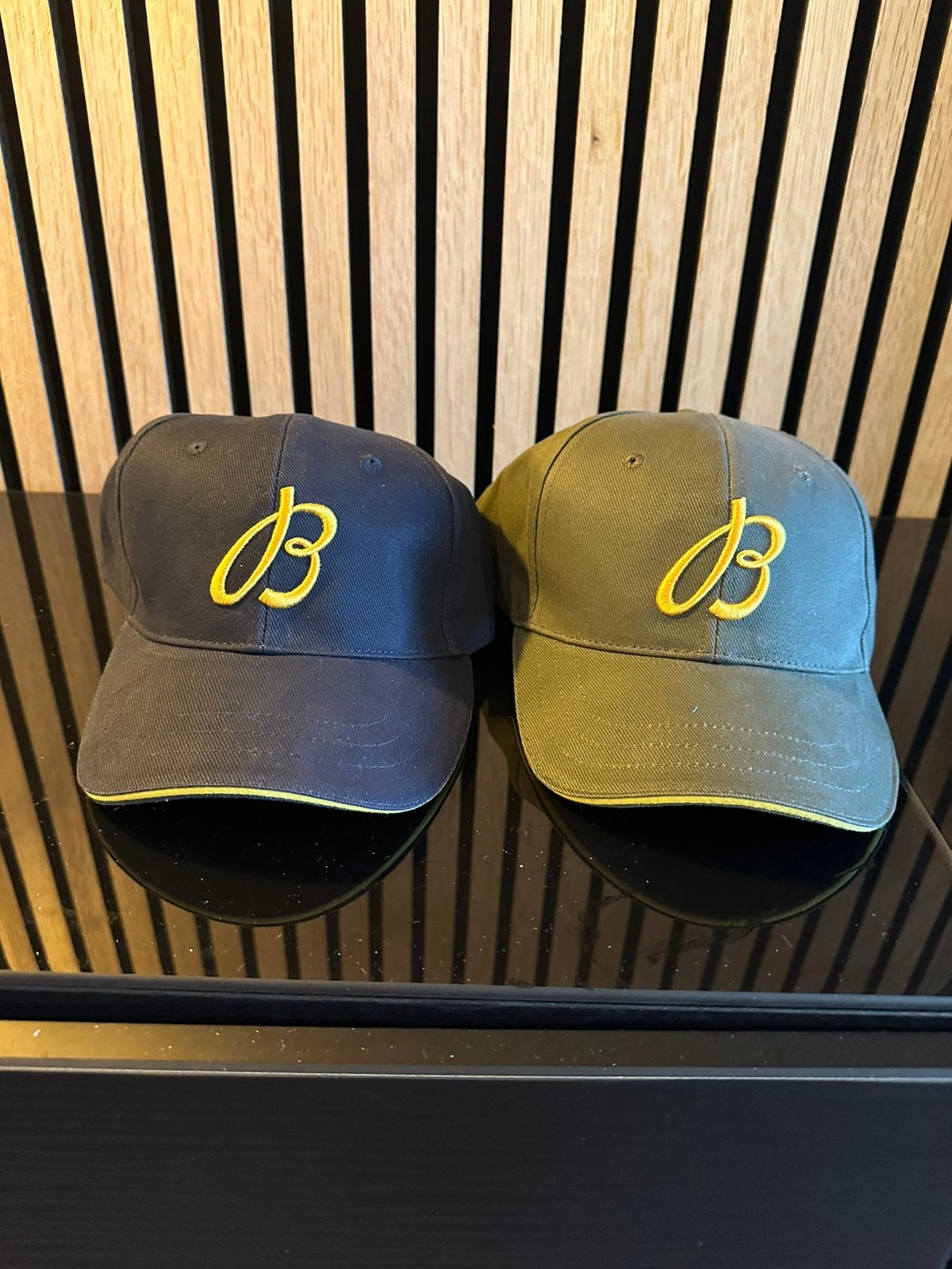 Set van2 Originele Breitling Caps Petten Nieuw & Ongedragen, Ophalen of Verzenden, Nieuw