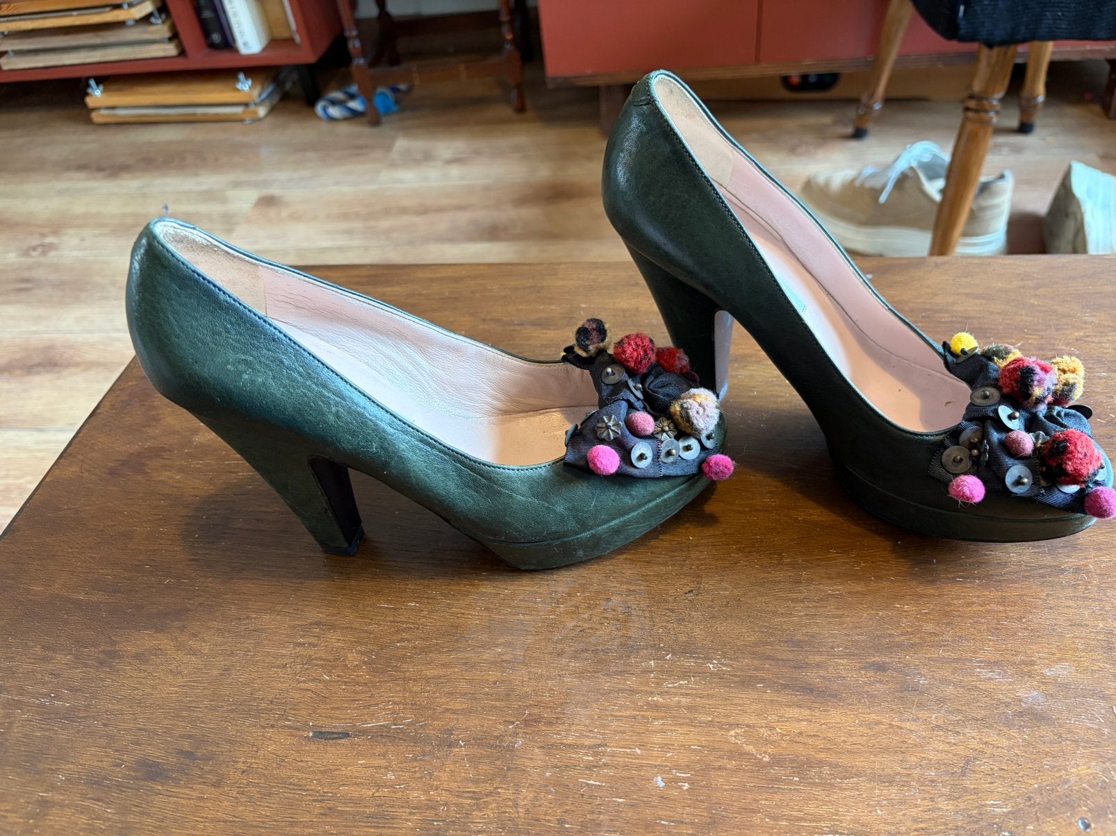 L’Autre Chose pumps maat 36 – groen leer – Made in Italy, Ophalen of Verzenden, Gedragen, Groen