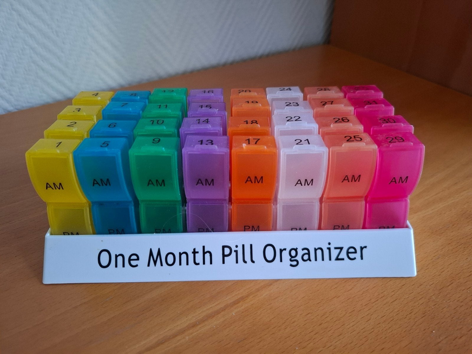 PILLENDOOS/ medicijnbox voor hele maand. Twee vakken per dag, Ophalen of Verzenden, Zo goed als nieuw