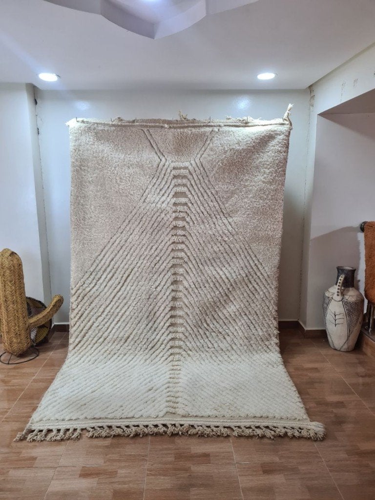 Beni Ouarain vloerkleed 200x300 – crème taupe reliëf, MarocCarpets, Info@maroccarpets.nl, Boho, handgemaakt, geometrisch, reliëf