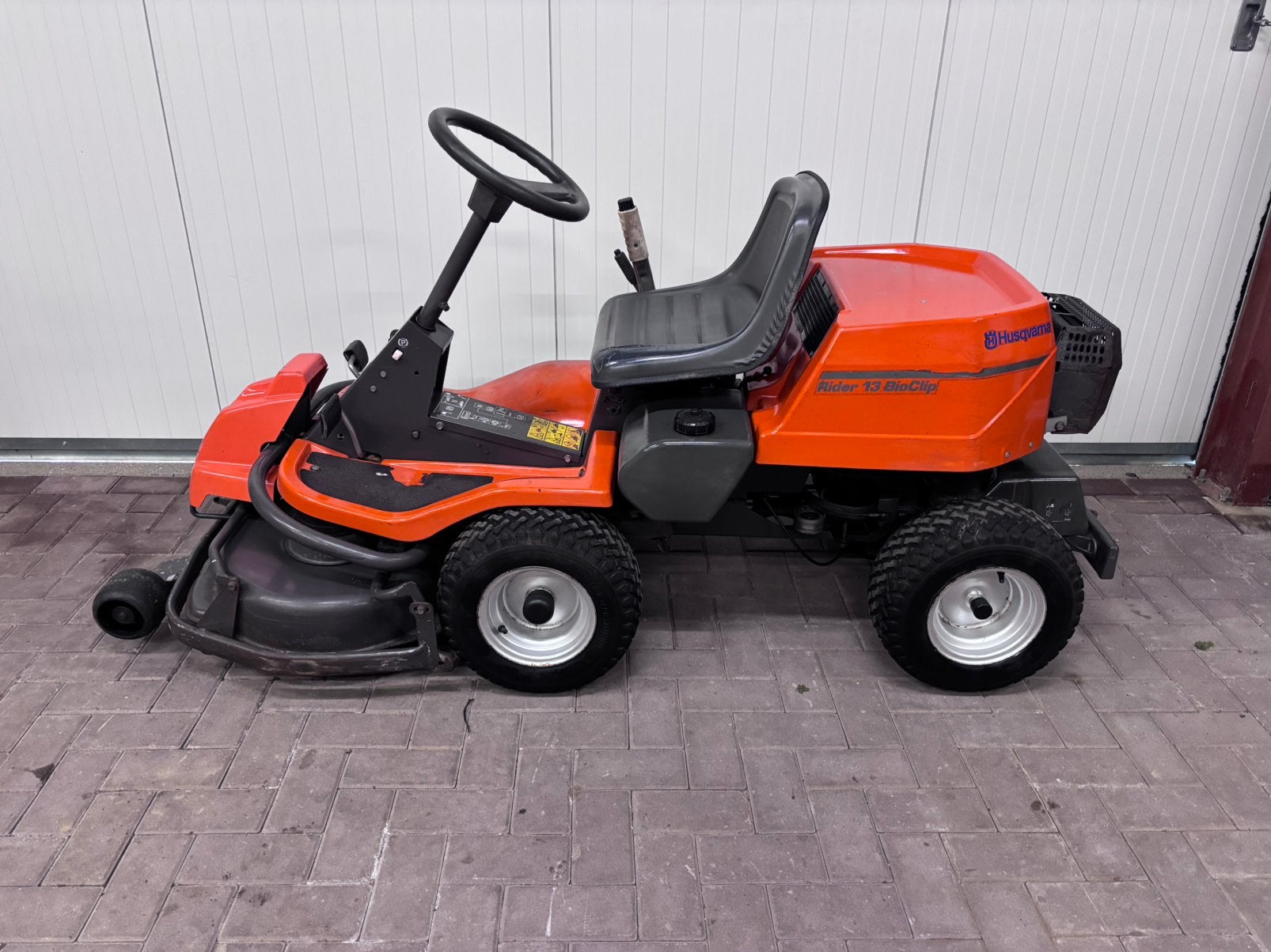 Husqvarna rider 13, Tuin en Terras, Ophalen, Zo goed als nieuw