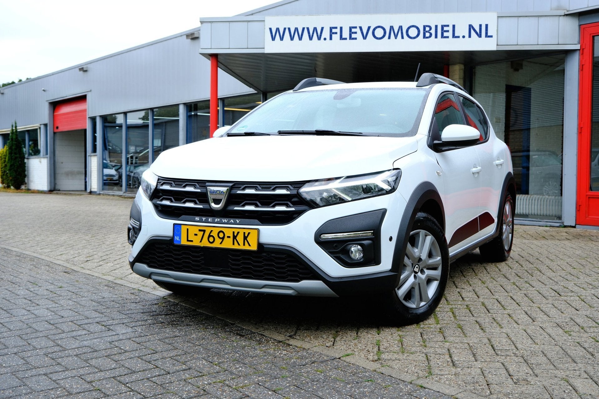 Dacia Sandero Stepway 1.0 TCe 100 Bi-Fuel/LPG-G3 Comfort Cli, Auto's, Voorwielaandrijving, Dealer onderhouden, Stof, Euro 6