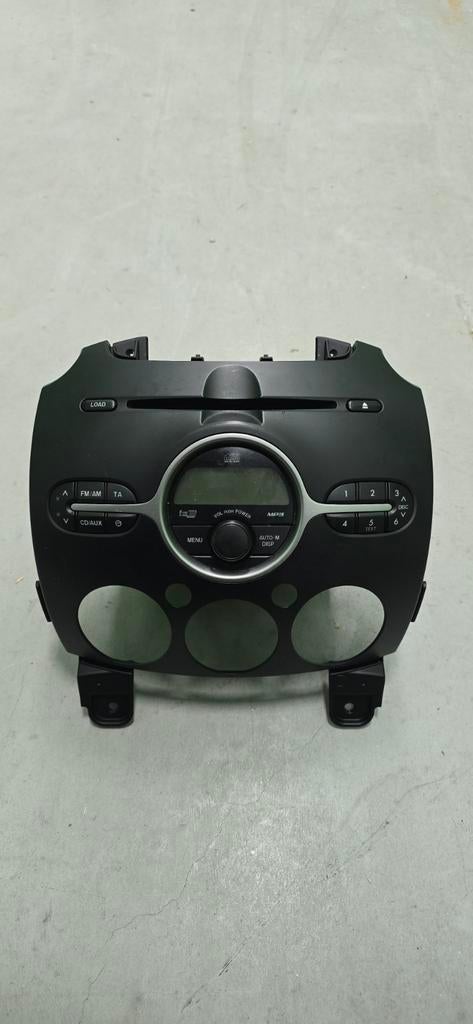 Originele Mazda 2 radio - 2008 model, Auto diversen, Ophalen of Verzenden, Gebruikt