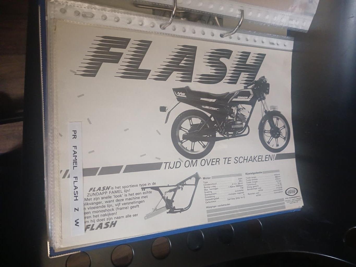 Zundapp Diverse folders 7 Zundapp-Famel, Ophalen of Verzenden