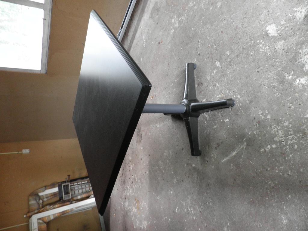 zeer mooie goede  tuintafel afm 80 x 80 cm, Ophalen of Verzenden, Gebruikt, Rechthoekig, Overige materialen