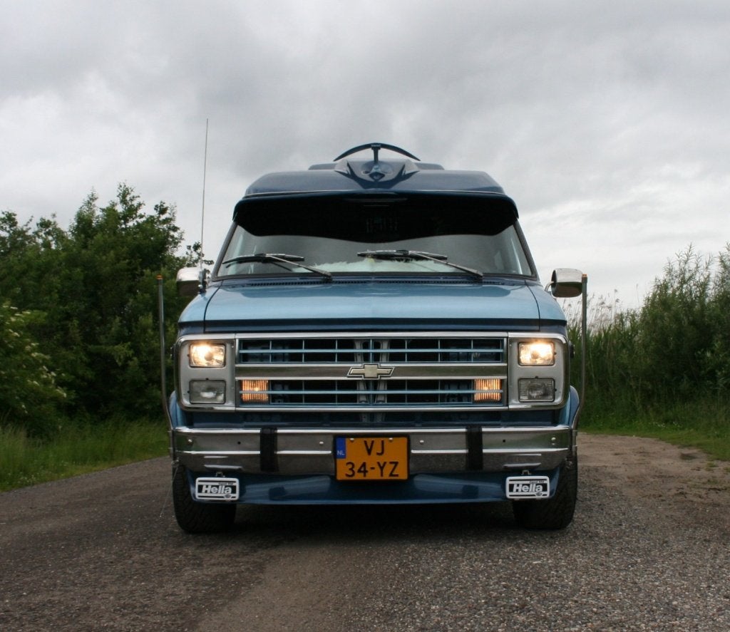 GMC / Chevrolet chevy van G20 camper 1992, Auto's, Chevrolet, Particulier, Chevy Van, LPG, Automaat