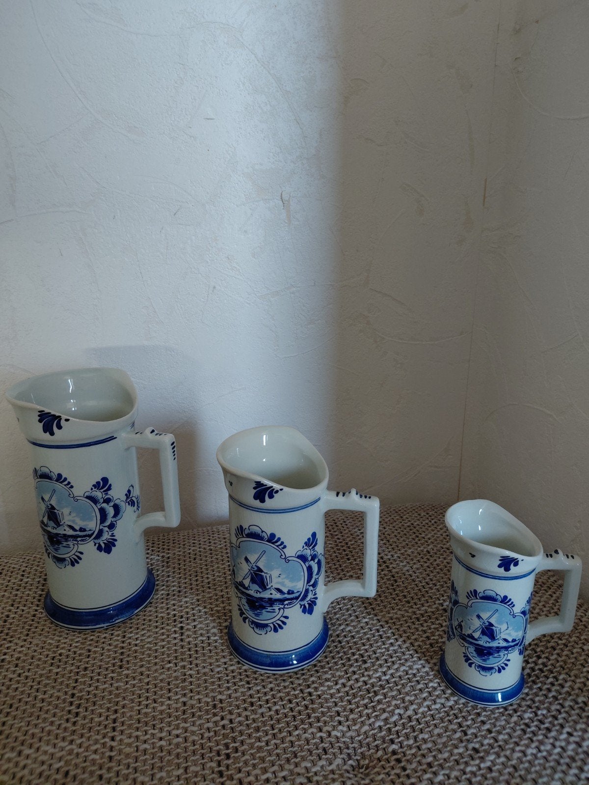 Set van 3 Delfts Blauwe Handgemaakte Kannen, Ophalen of Verzenden
