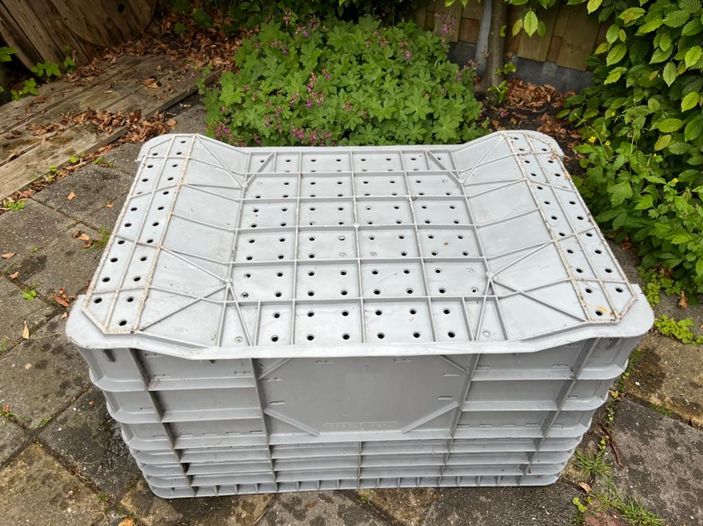 Groot krat grijs 98x63,5x58,5, Ophalen, Gebruikt, 60 cm of meer, 75 tot 100 cm