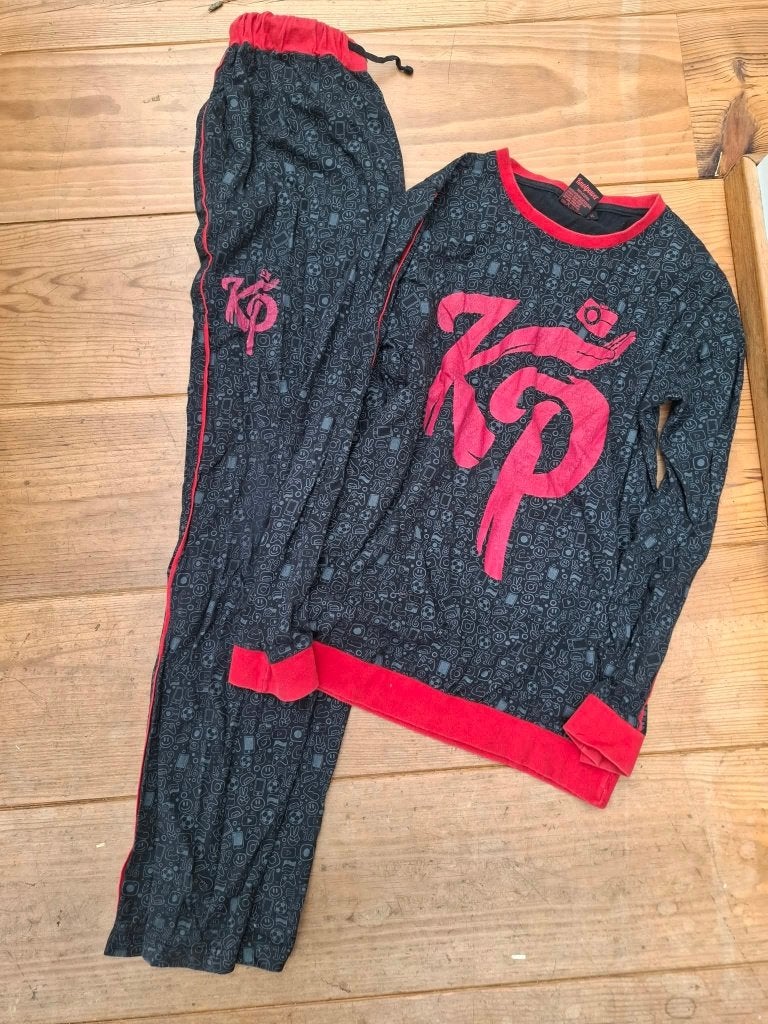 Enzo Knol pyjama 152-164, Kinderen en Baby's, Ophalen of Verzenden, Gebruikt, Jongen of Meisje, Nacht- of Onderkleding