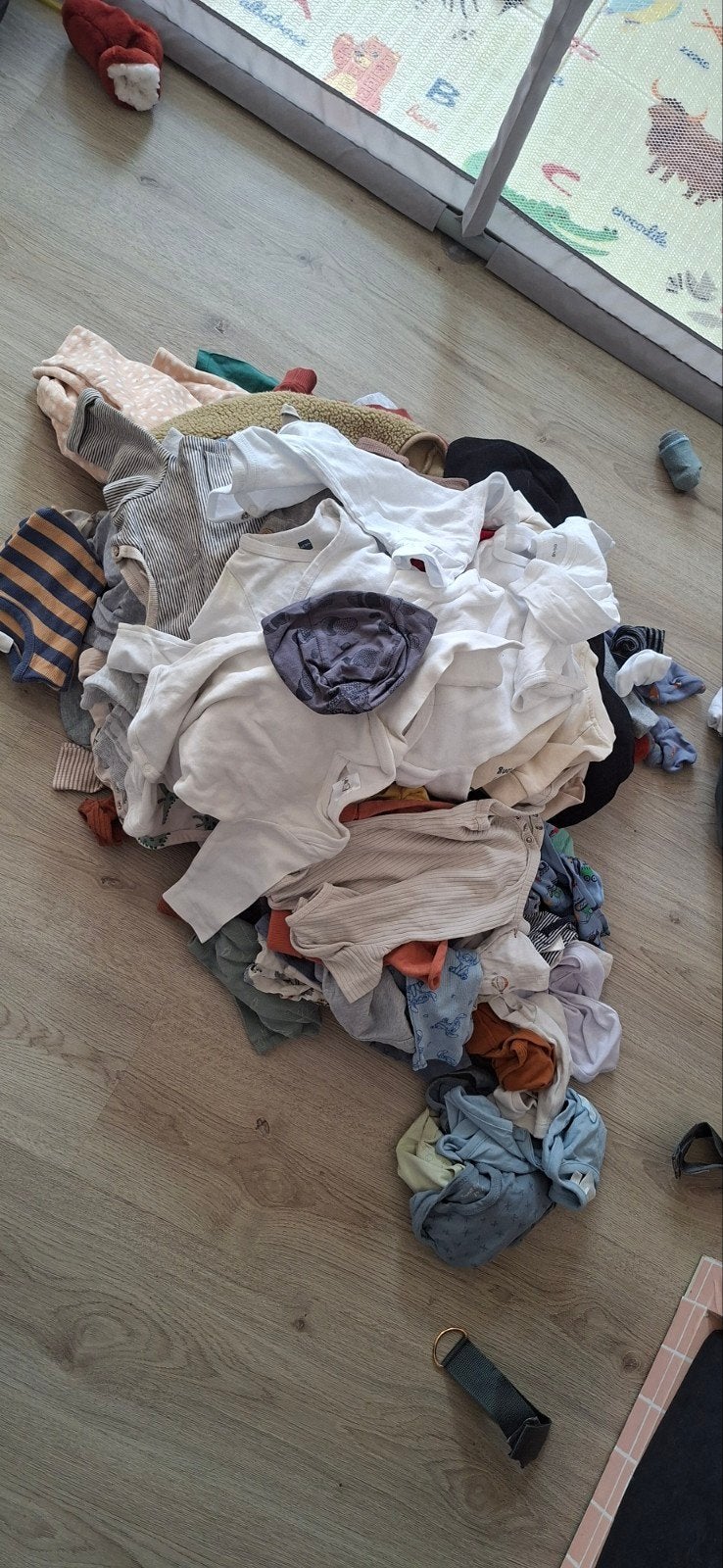 Gratis babykleding jongen, Ophalen of Verzenden, Zo goed als nieuw, Jongetje