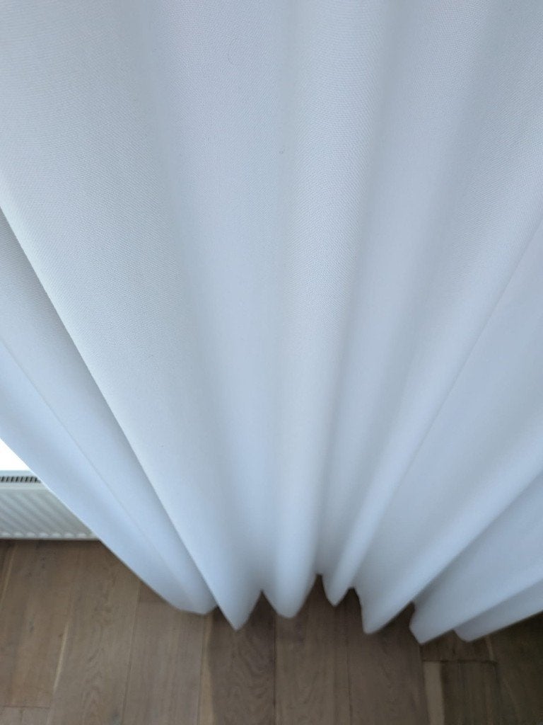 Foto 14 van Set Maatwerk Gordijnen – 3m Hoog (Verduisterend + Vitrage)