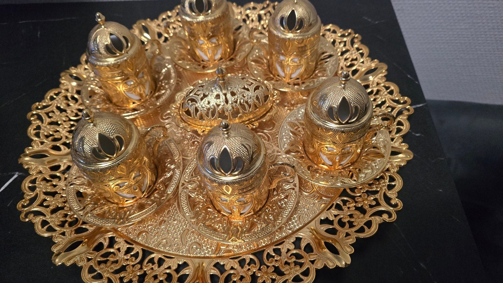 Gouden Turkse Koffieset met Dienblad - 6 Kopjes nieuw!!, Ophalen of Verzenden