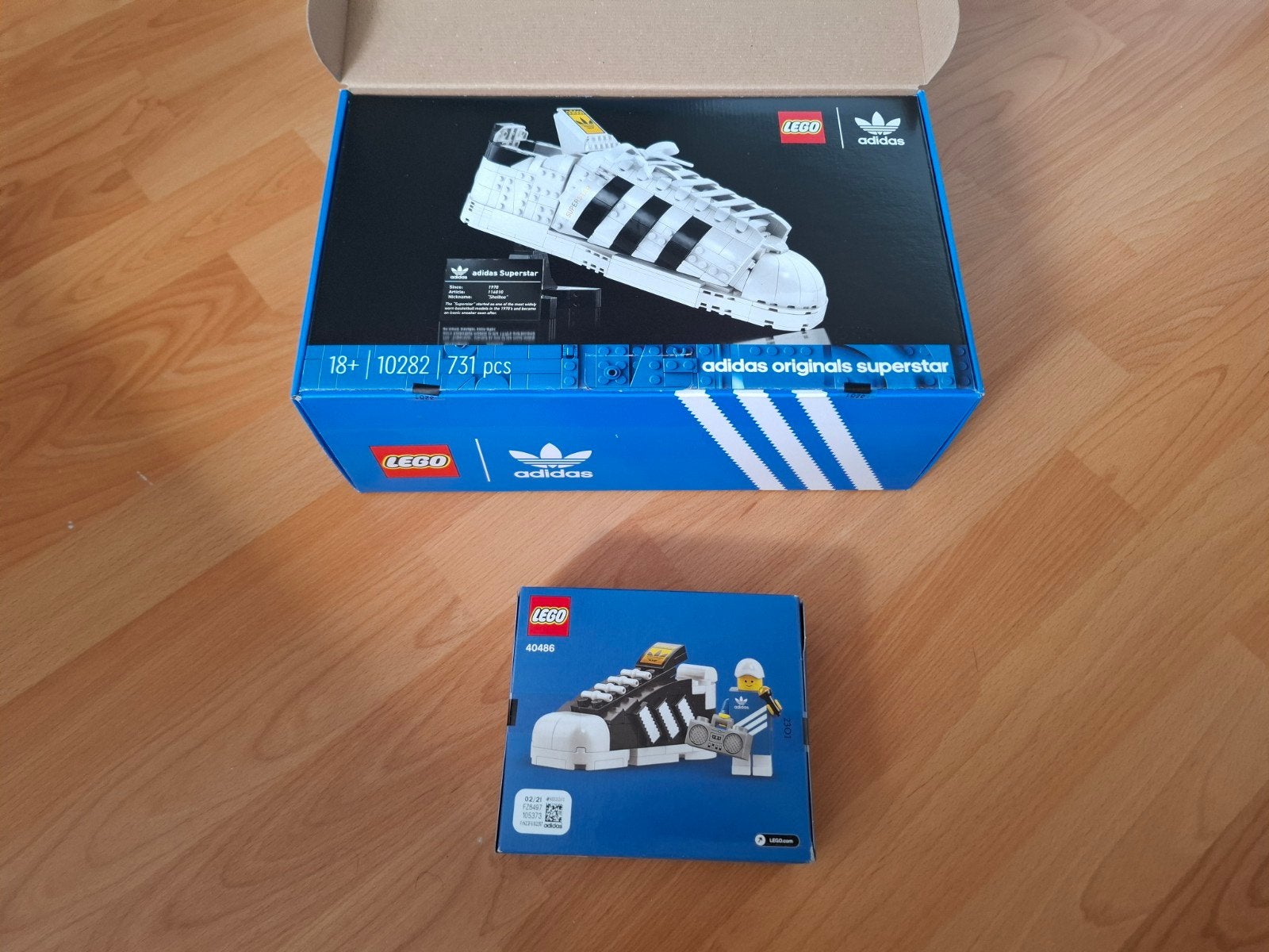 Lego Icons - 10282 - Adidas Originals Superstar & GWP 40486, Lego, Nieuw, Ophalen of Verzenden, Icons