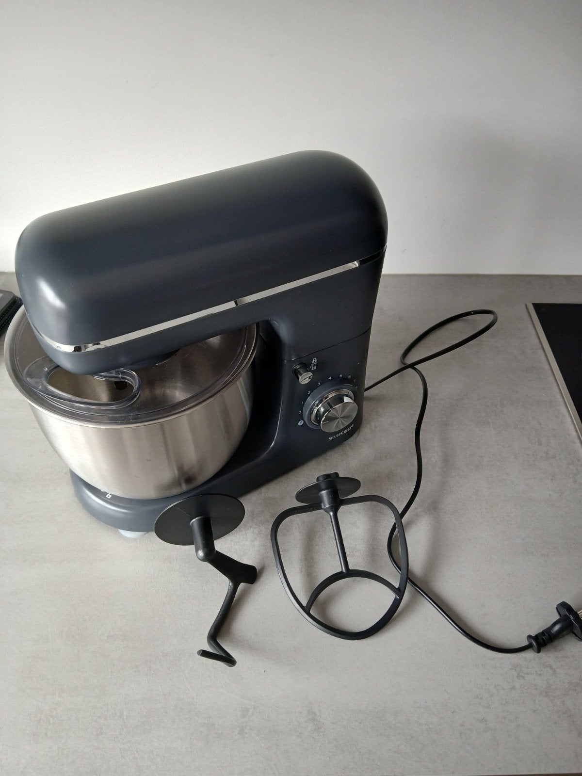 Silvercrest Keukenmachine grijs, 4 liter of meer, Ophalen, Gebruikt, 3 snelheden of meer