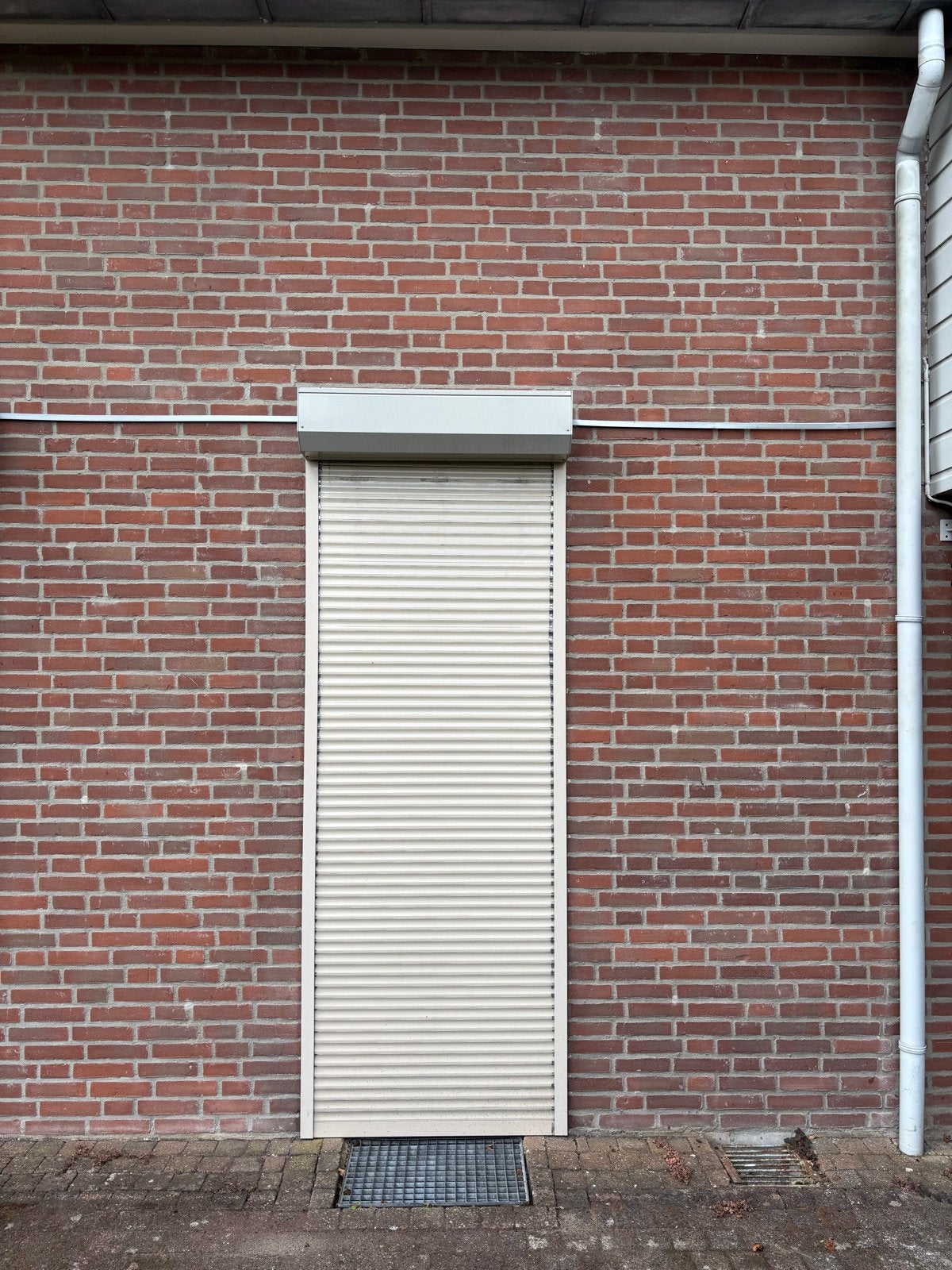 Elektrisch rolluik, Doe-het-zelf en Verbouw, Rolluiken, Ophalen, Gebruikt, 200 cm of meer, Minder dan 100 cm