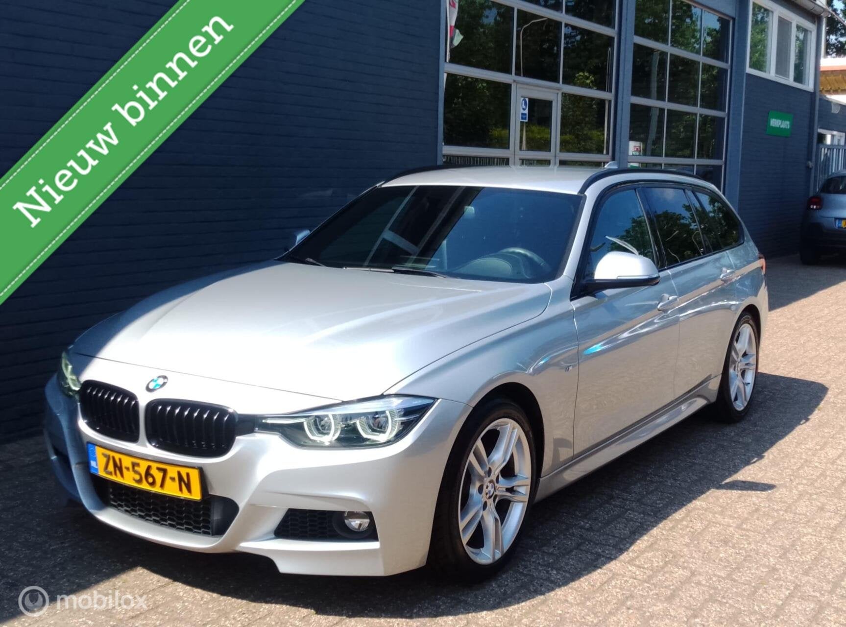 BMW 3-serie Touring 318i M Sport Edition /ShadowLine, Auto's, Automaat, 12 maanden, Gebruikt, Automatische klimaatregeling