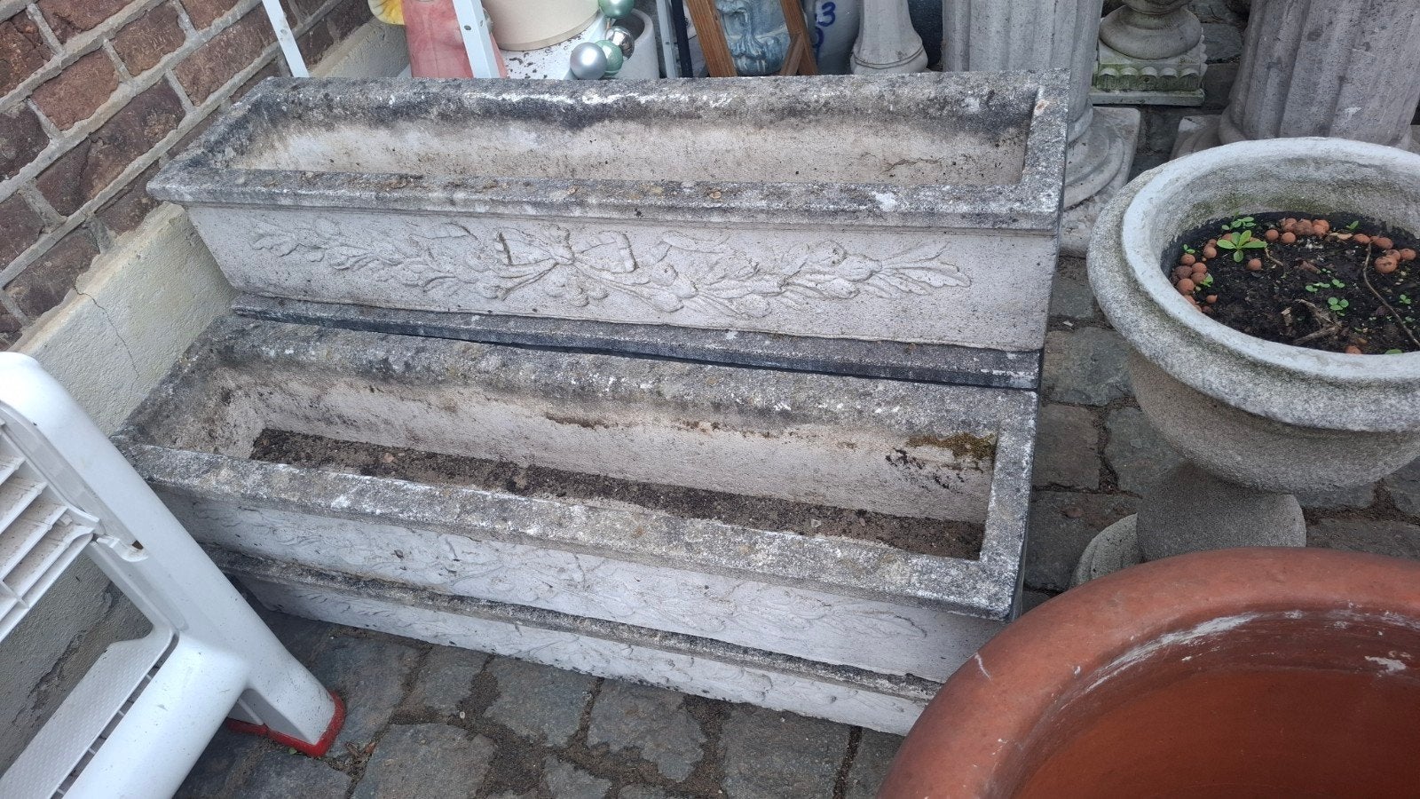 betonnen bloempotten en zuilen, Ophalen, Gebruikt