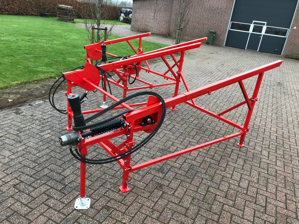 Stammentafel aanvoertafel zaagkloofmachine hakki pilke Tajfu, Ophalen